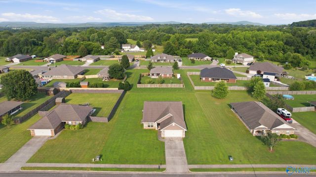 105 Denton Drive, Huntsville, AL 35811
