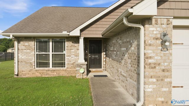105 Denton Drive, Huntsville, AL 35811