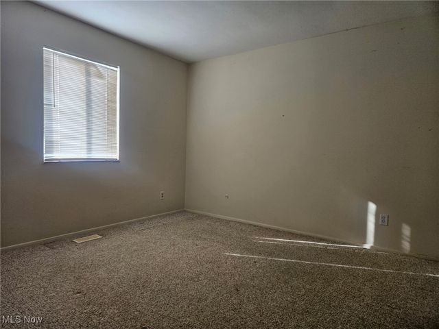 10060 Hazelton Road, Streetsboro, OH 44241