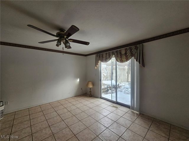 10060 Hazelton Road, Streetsboro, OH 44241