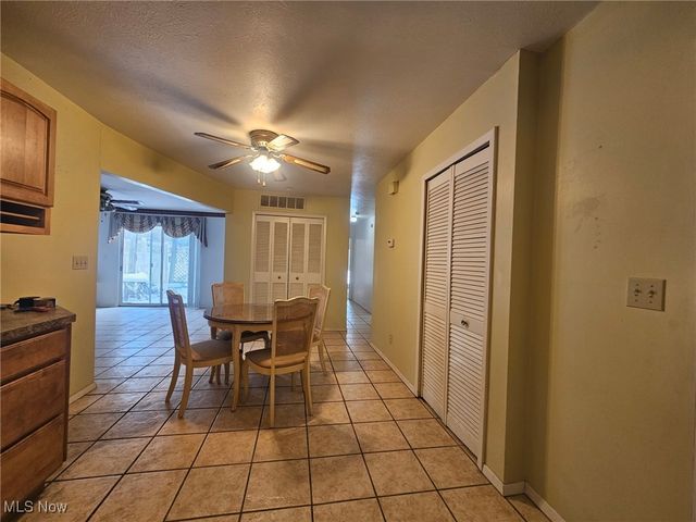 10060 Hazelton Road, Streetsboro, OH 44241