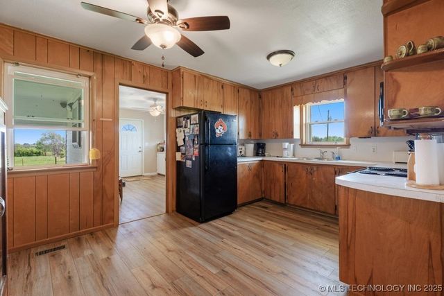 24708 EW 18th Road, Vinita, OK 74301