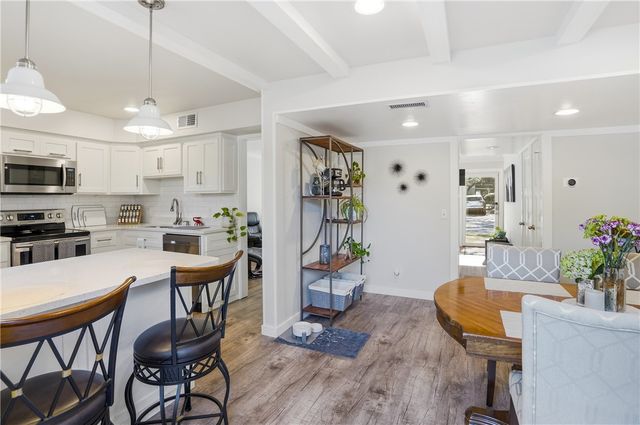 805 Mallery Street B, St Simons Island, GA 31522