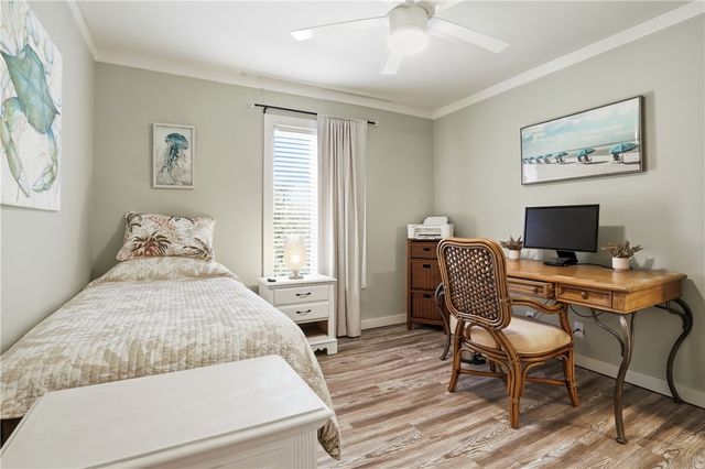 805 Mallery Street B, St Simons Island, GA 31522