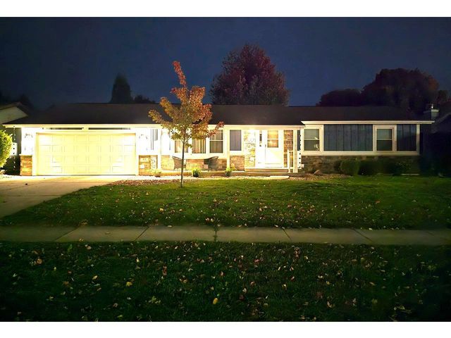 803 Centennial Parkway, Waunakee, WI 53597