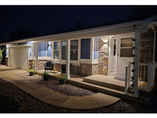 803 Centennial Parkway, Waunakee, WI 53597