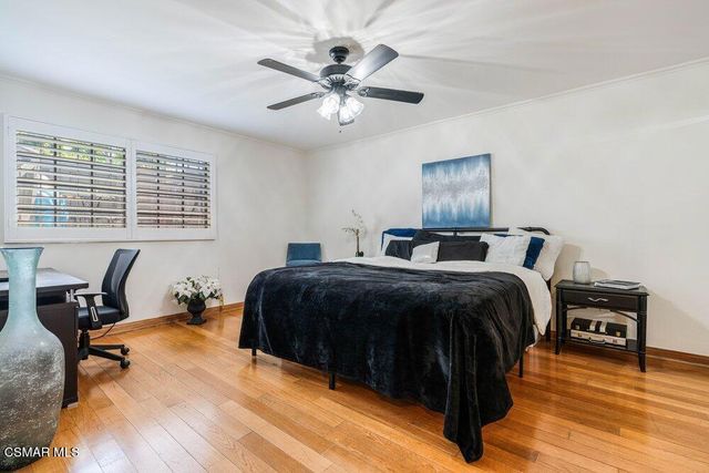 18102 Burbank Boulevard 29, Tarzana, CA 91356