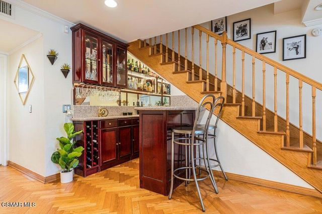 18102 Burbank Boulevard 29, Tarzana, CA 91356