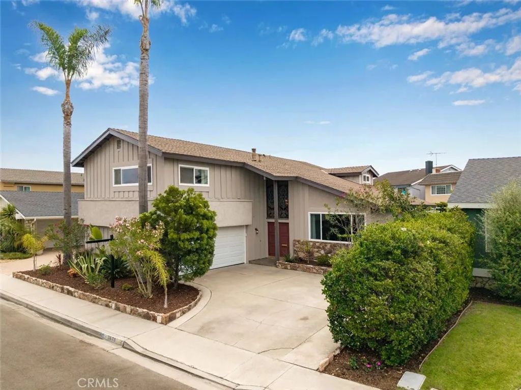 3670 Bluebell Street, Seal Beach, CA 90740