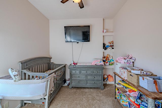 2525 Cabezon Drive NE, Rio Rancho, NM 87144