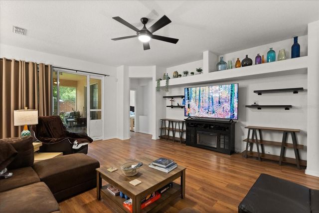 2425 PRAIRIE VIEW DRIVE, Winter Garden, FL 34787