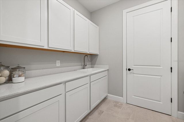 5904 BLUESTAR COURT, Lakewood Ranch, FL 34211