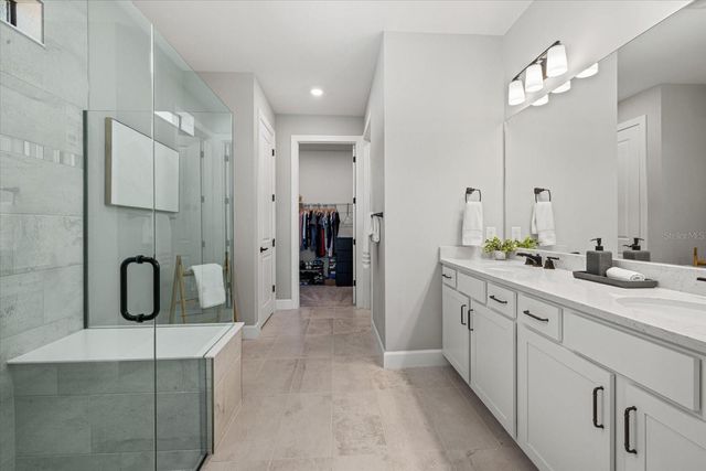 5904 BLUESTAR COURT, Lakewood Ranch, FL 34211