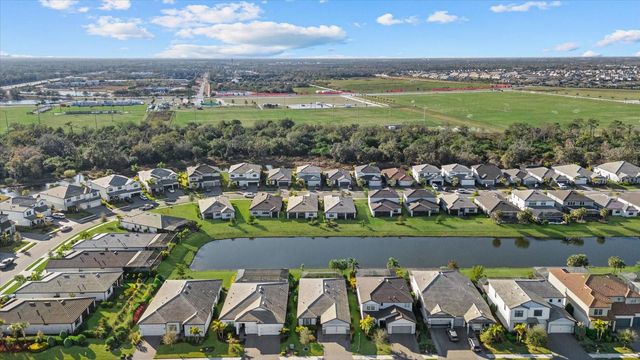 5904 BLUESTAR COURT, Lakewood Ranch, FL 34211