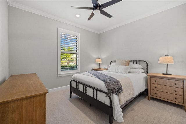 5904 BLUESTAR COURT, Lakewood Ranch, FL 34211