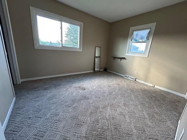 8776 Merritt Pl, Mountain Iron, MN 55768