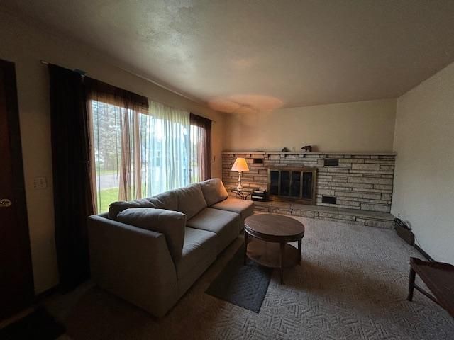 8776 Merritt Pl, Mountain Iron, MN 55768