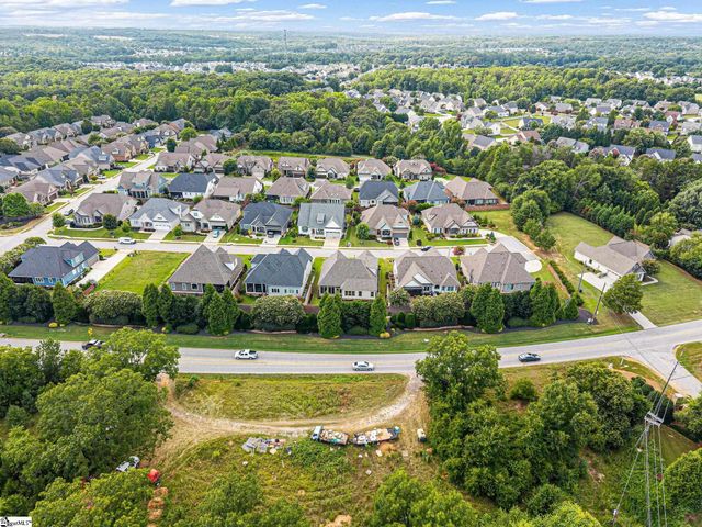 216 Coronado Court, Simpsonville, SC 29680