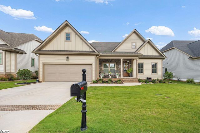 216 Coronado Court, Simpsonville, SC 29680