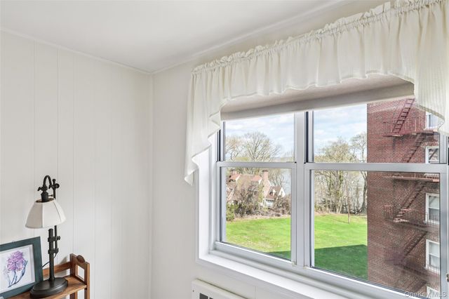 2 Salisbury Point 4E, Nyack, NY 10960