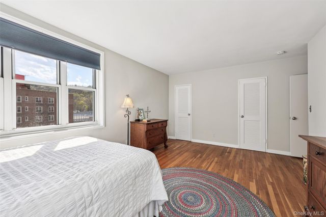 2 Salisbury Point 4E, Nyack, NY 10960