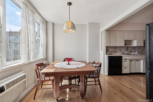 2 Salisbury Point 4E, Nyack, NY 10960