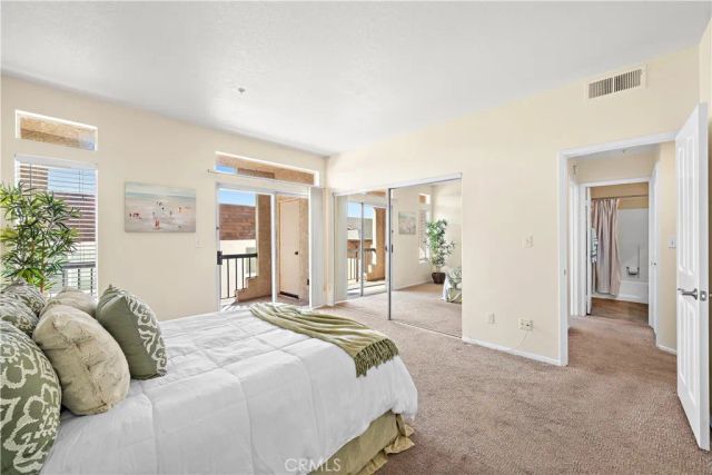 4581 Warner Avenue 202, Huntington Beach, CA 92649