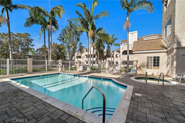 4581 Warner Avenue 202, Huntington Beach, CA 92649