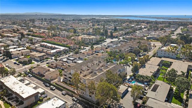 4581 Warner Avenue 202, Huntington Beach, CA 92649