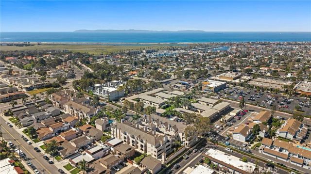 4581 Warner Avenue 202, Huntington Beach, CA 92649