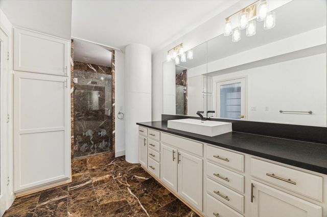 3030 Post Oak Boulevard 203, Houston, TX 77056