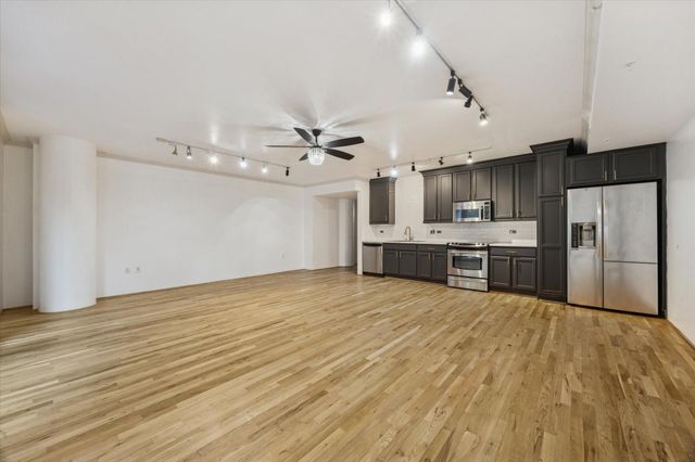 3030 Post Oak Boulevard 203, Houston, TX 77056