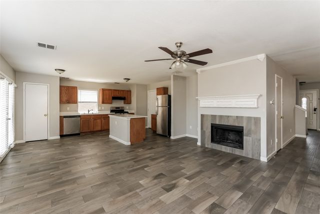 4813 Palm Ridge Drive, Fort Worth, TX 76133