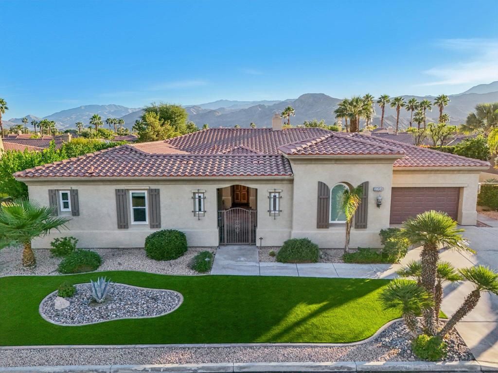 Image 1 of property listing at 35104 Vista Del Aqua, Rancho Mirage, CA 92270