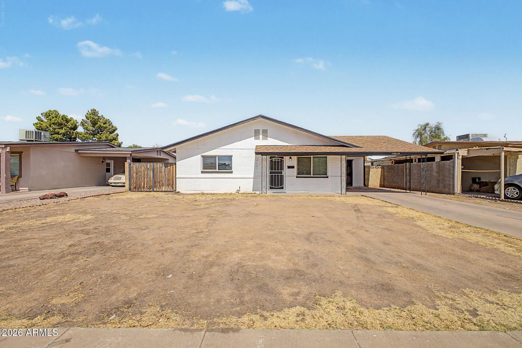 15039 N 28TH Drive, Phoenix, AZ 85053 — photo 2