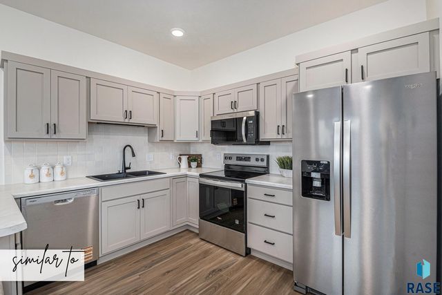 6235 S Alki Pl Place, Sioux Falls, SD 57108