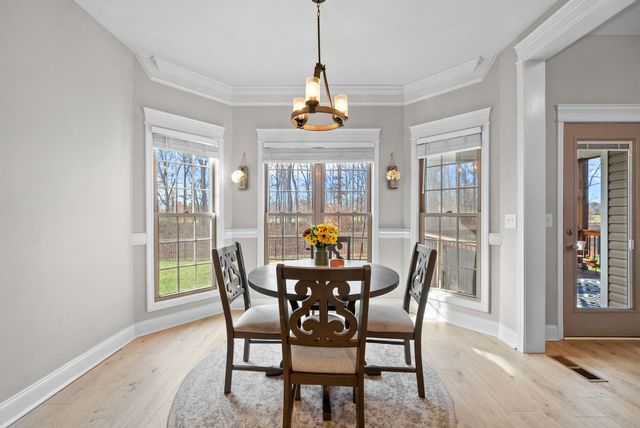 1184 Chagford Dr, Clarksville, TN 37043