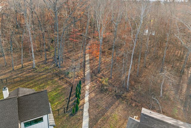 1184 Chagford Dr, Clarksville, TN 37043