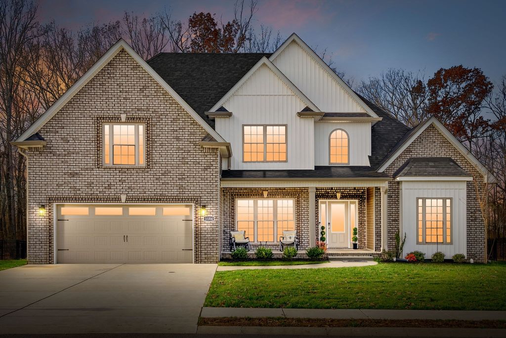 1184 Chagford Dr, Clarksville, TN 37043