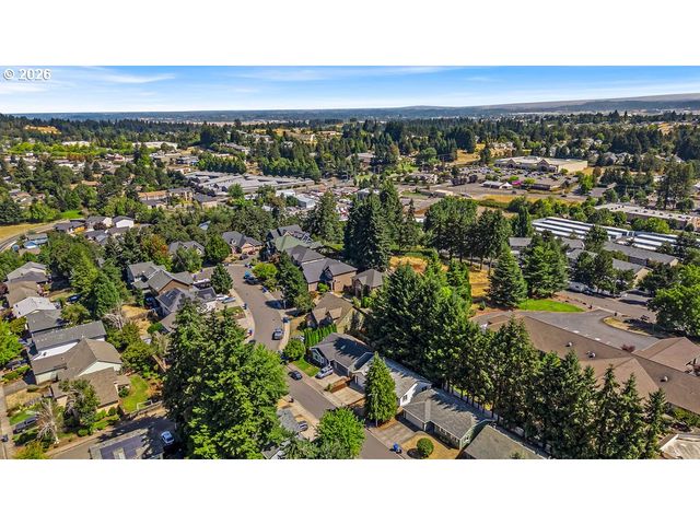 5914 MOOSEBERRY St Se, Salem, OR 97301