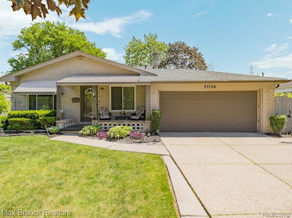 27124 Bradner Drive, Warren, MI 48088