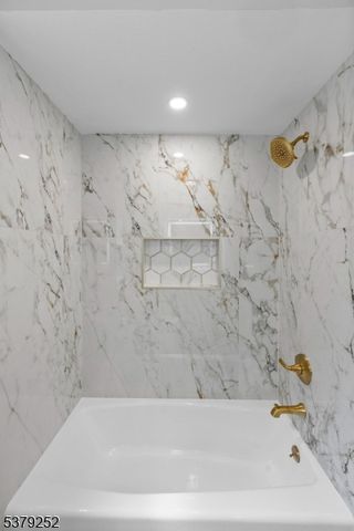 1048 Chester St, Hillside Twp., NJ 07205