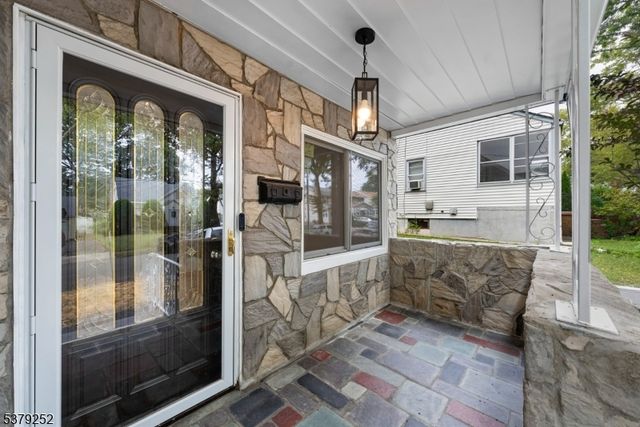 1048 Chester St, Hillside Twp., NJ 07205