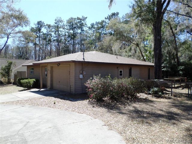 11606 Kennesaw Road, Dunnellon, FL 34431