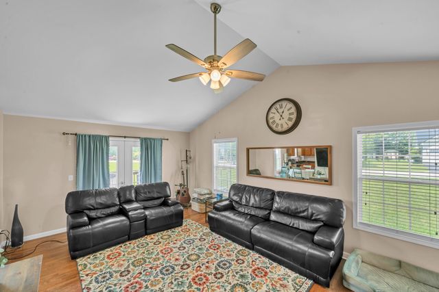 150 Clinton Drive, Morehead, KY 40351