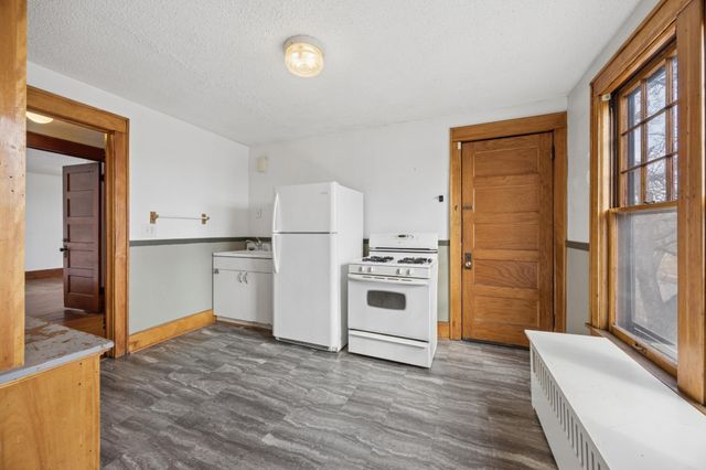 900 16th Avenue N, Minneapolis, MN 55411