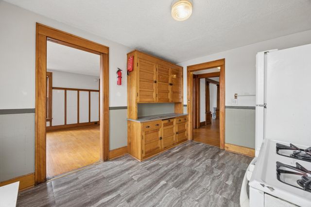 900 16th Avenue N, Minneapolis, MN 55411