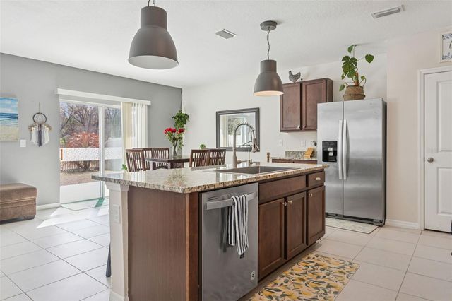 32871 BROOKS HAWK LANE, Wesley Chapel, FL 33543