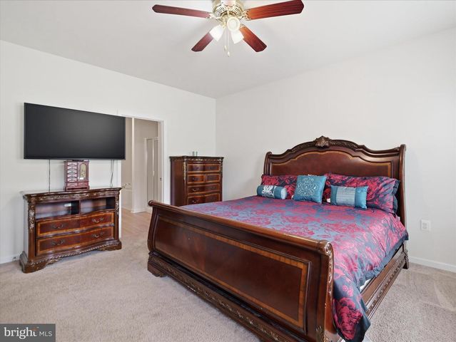 208 RAPPAHANNOCK RUN, Falling Waters, WV 25419