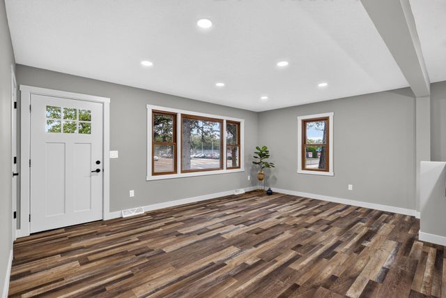 1316 7th Avenue, Anoka, MN 55330